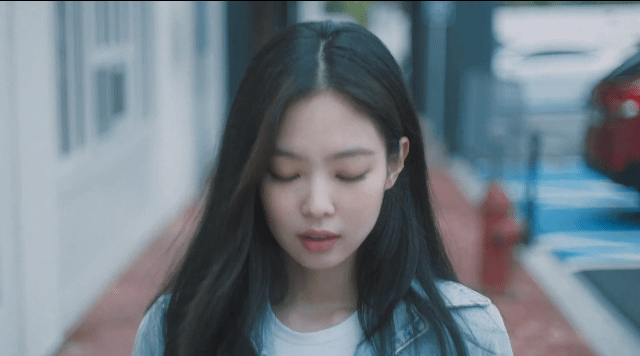  블랙핑크 제니 갤럭시 노트20 제니의 빨간노트 움짤