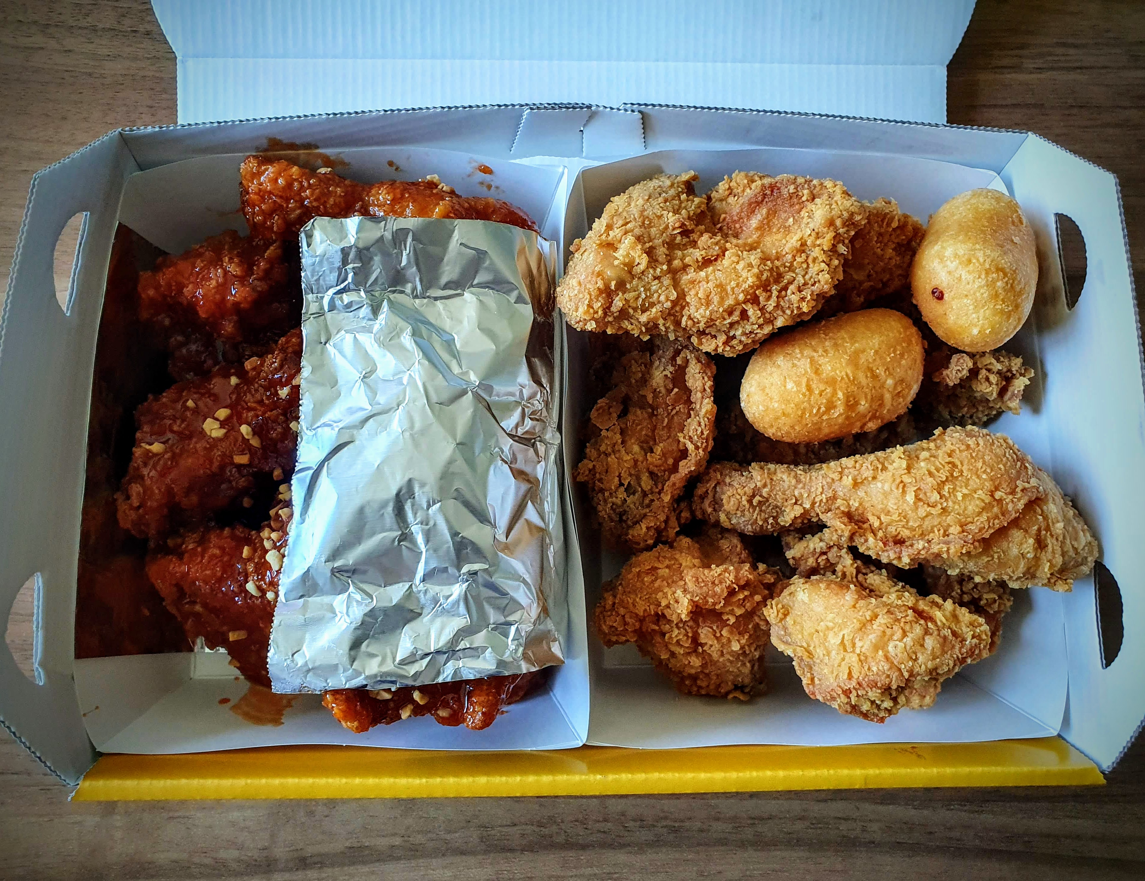 비비큐 황금올리브 반반 치킨 후기