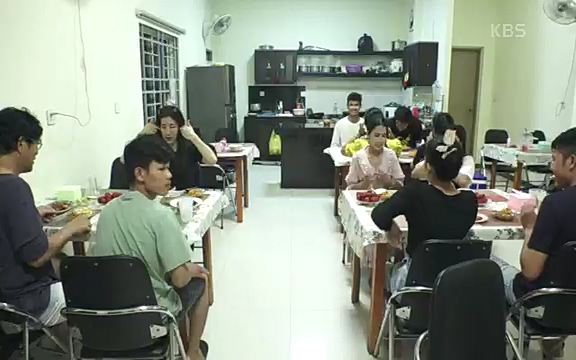 [4521회] 인간극장 - KBS사랑해요 로꾸르 최 4부] 자식에게 부모는 거울이자 나침반이다. 솔빈 씨는.ts_20220822_161611.766.jpg