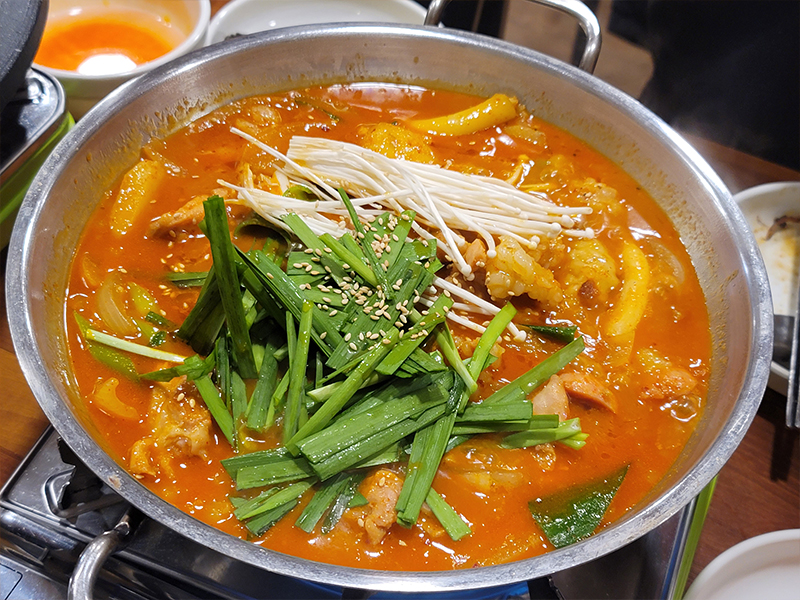 떡볶이 같은 곱돌이탕