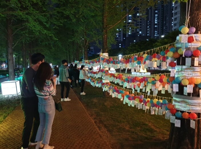 2025-부산연등회-축제-전경