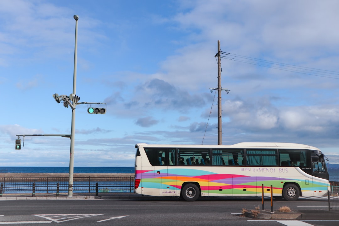 Bus