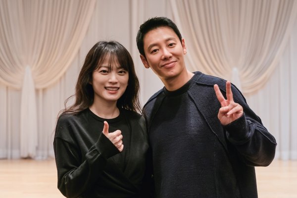  김동욱 천우희 대본리딩샷떴다