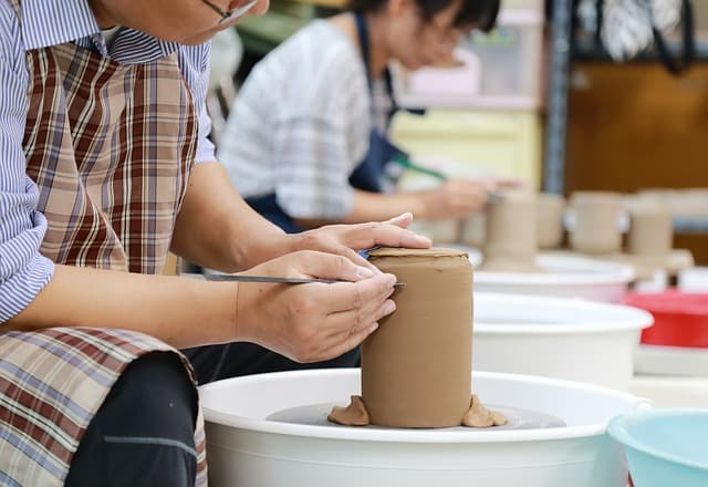 자연에서 온 재료, 지속 가능한 공예품으로 다시 태어나다