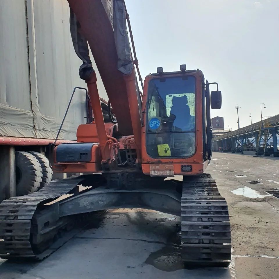  굴삭기 두산 DOOSAN DX300LC모델 2006년식 4500만원 판매합니다