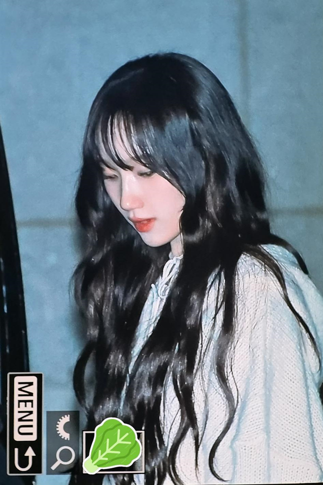 지난주 오마이걸 콘서트에 온 직속 후배 유스피어...jpg | 인스티즈