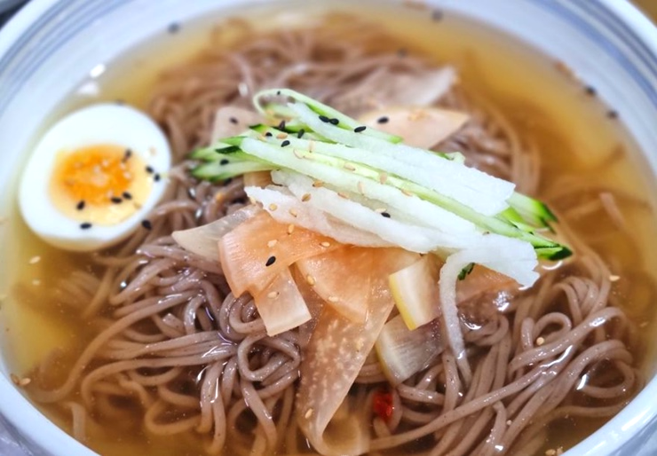 냉모밀국수