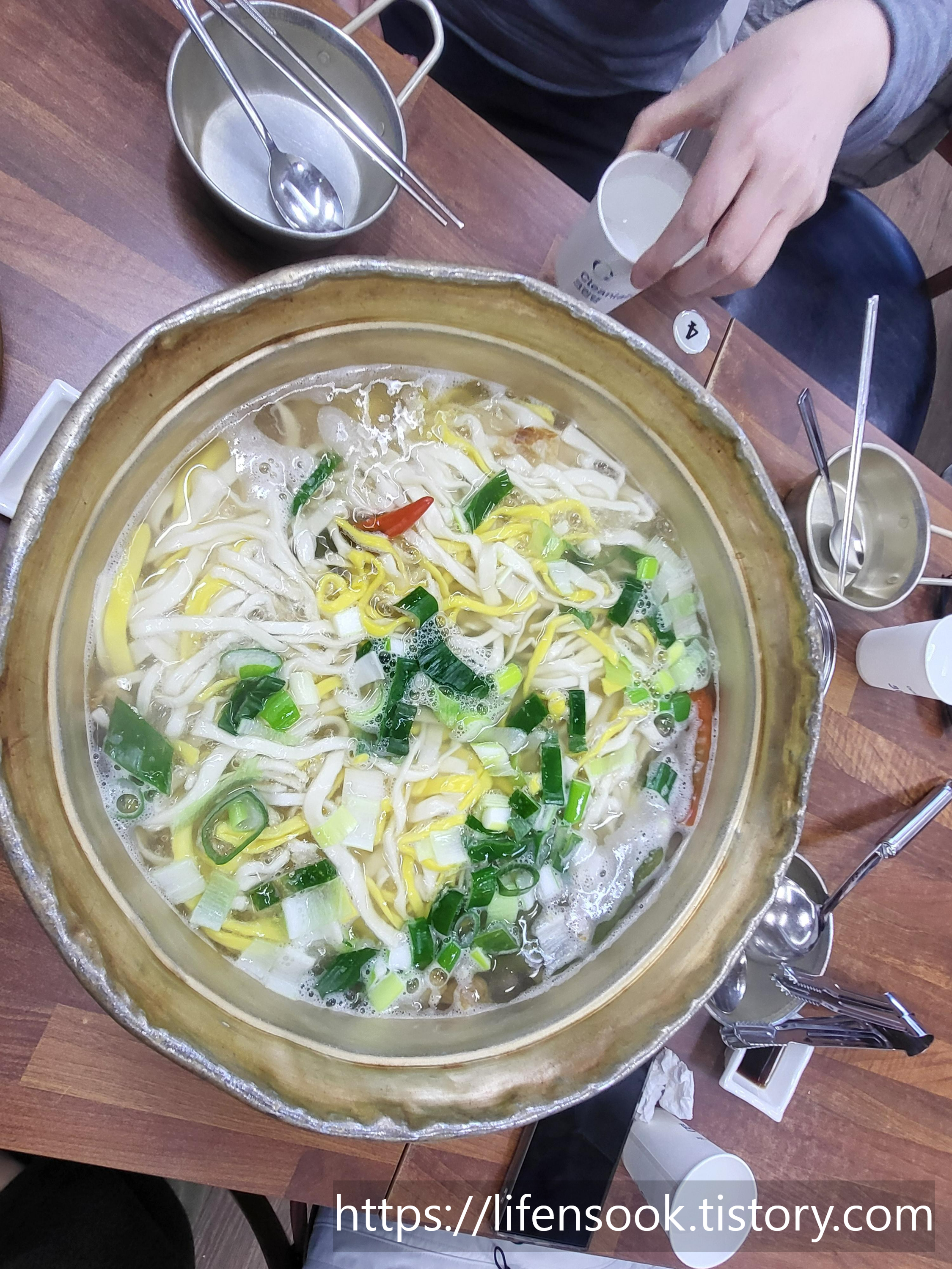 민속촌칼국수 바지락칼국수 1