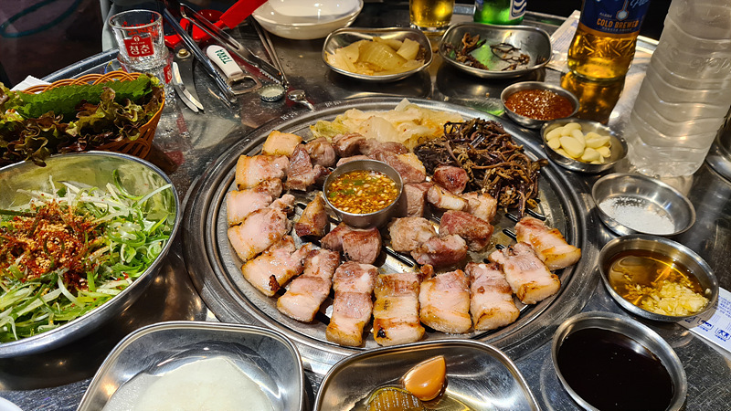 삼굽살-반반-500g-300g-두번-제공