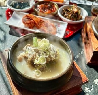 곰탕  꼬리곰탕 사골곰탕