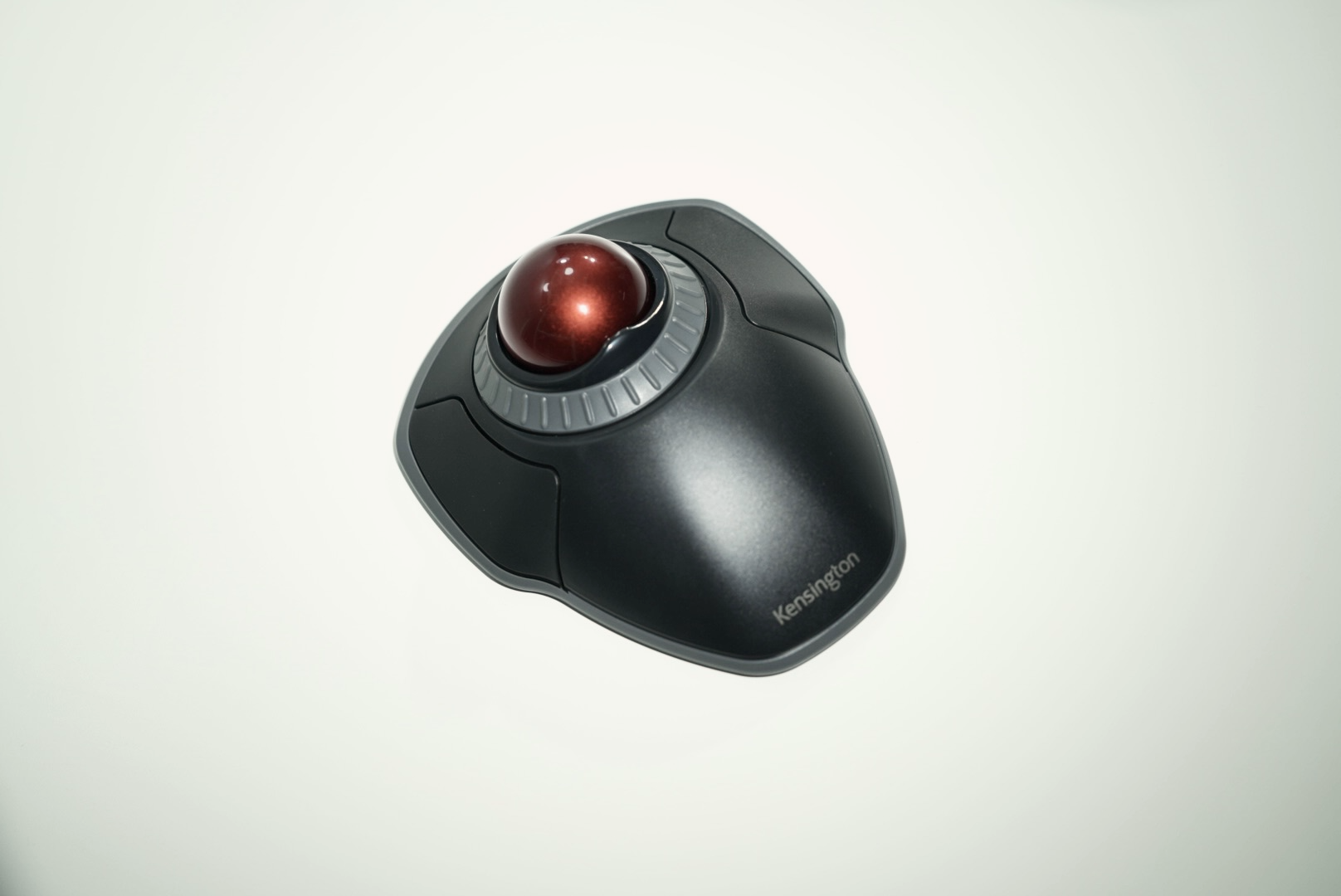 켄싱턴 오르빗 무선 트랙볼 마우스