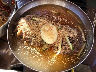 옹심이칼국수 이미지