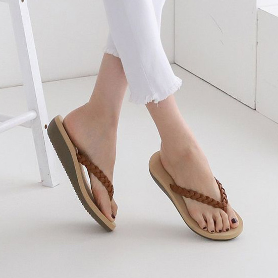  쿠션감이 좋은 꼬임끈 4cm 웨지 쪼리 플립플랍