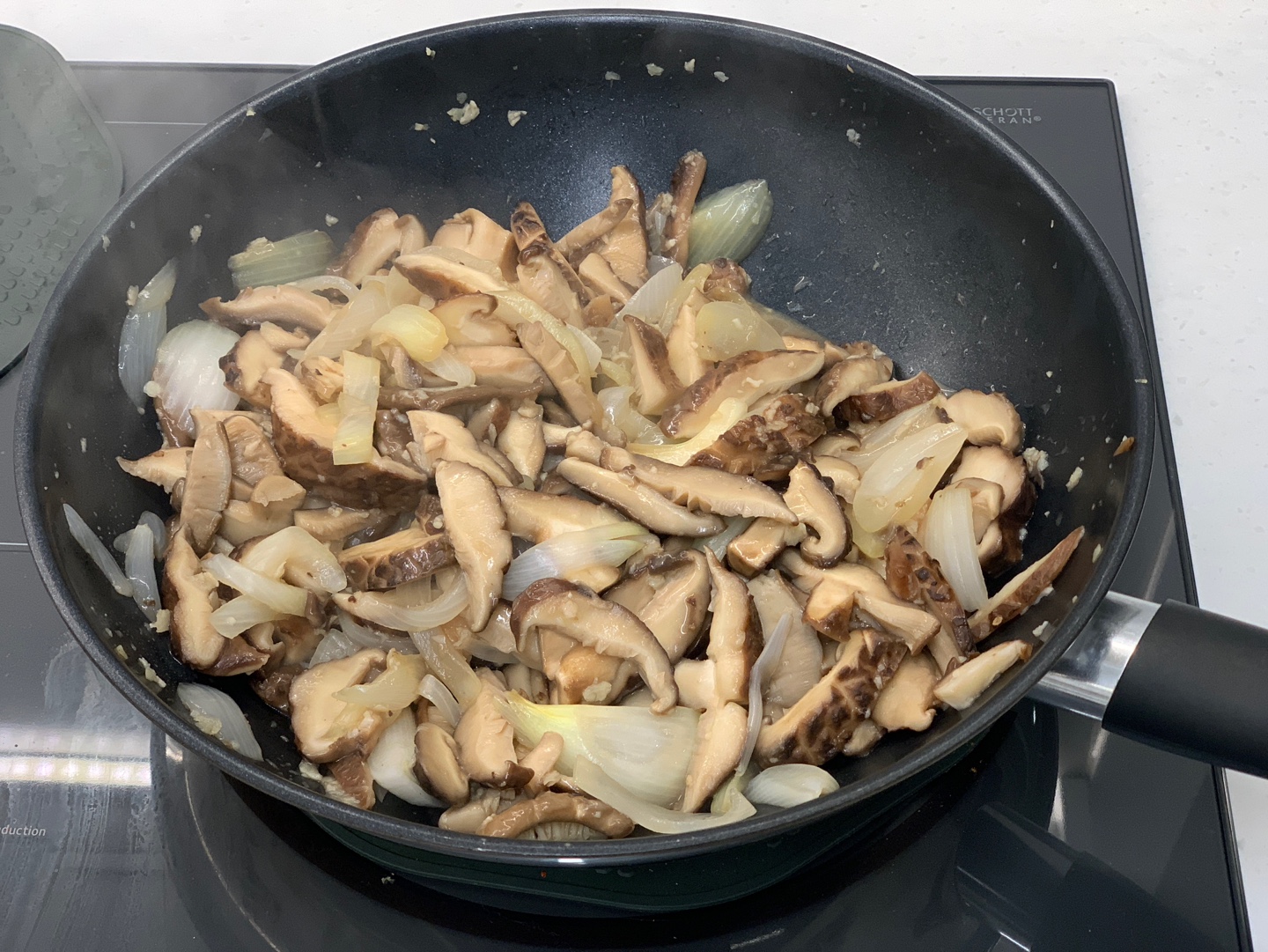 표고버섯 볶음 완성
