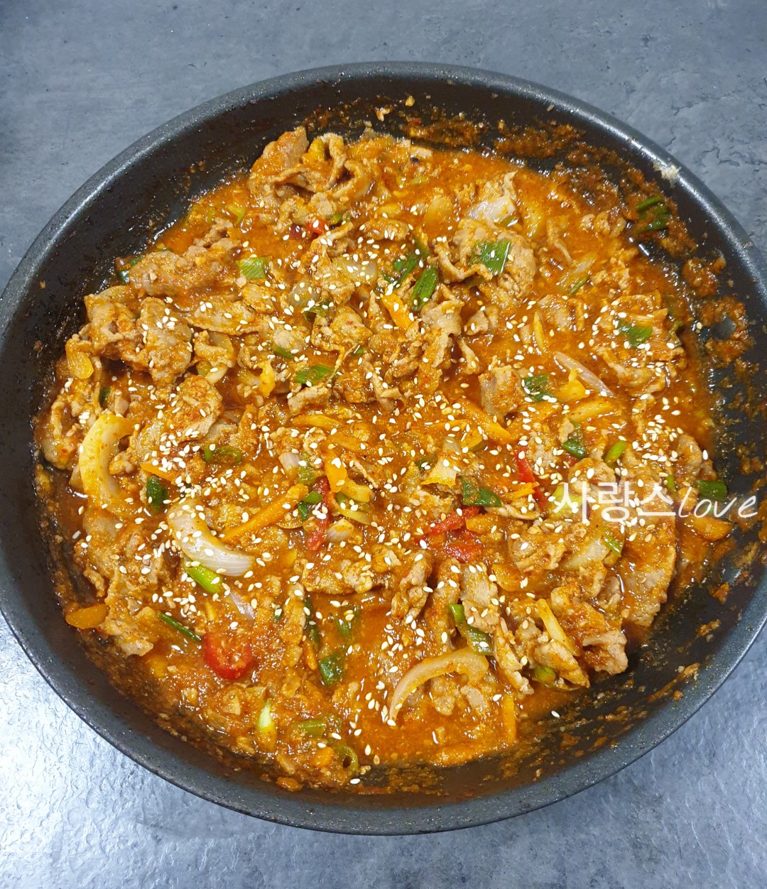  국물 제육볶음 만들기, 다른 반찬이 필요 없는 제육볶음 레시피