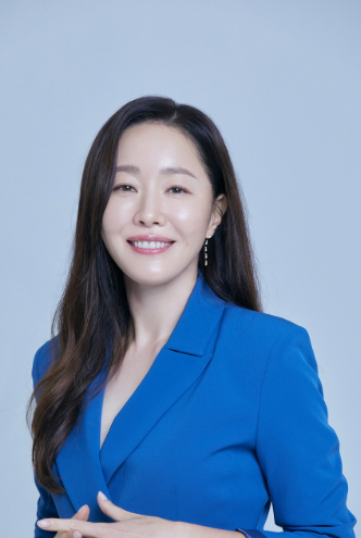 배우 엄지원