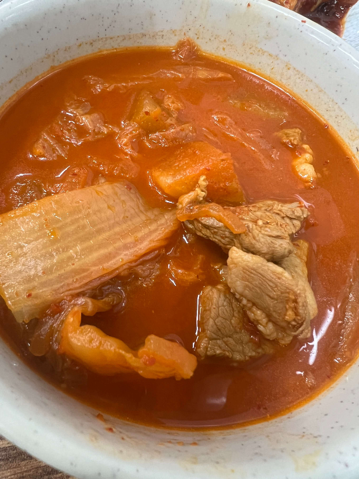 생-돼지-김치-찌개