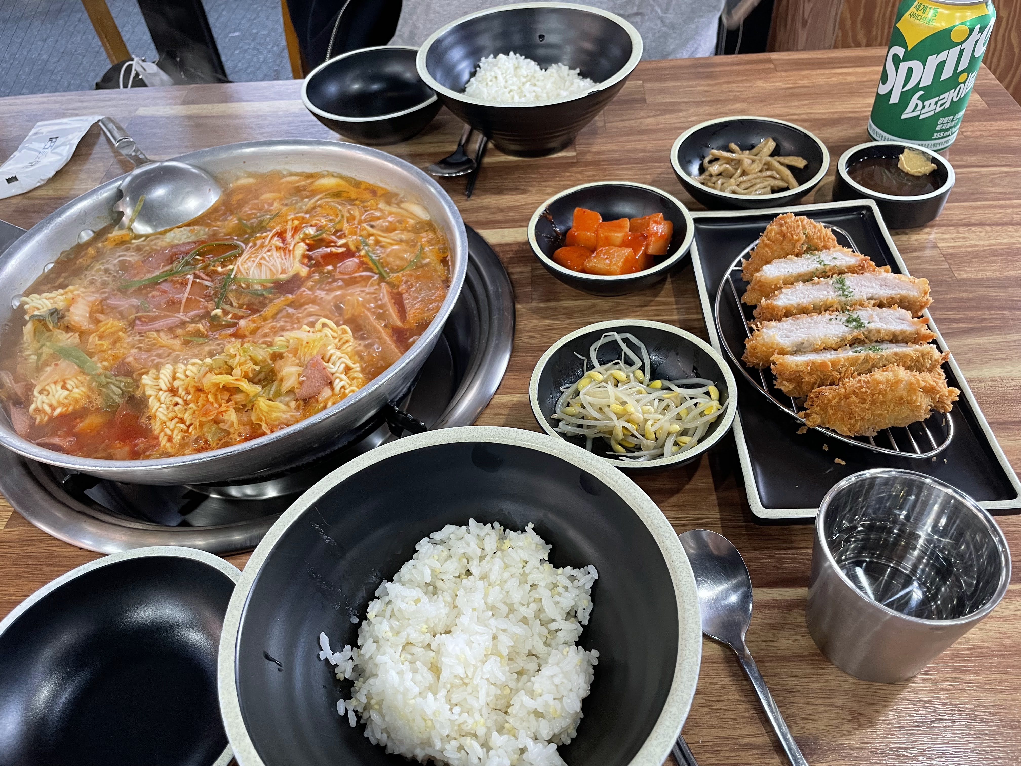 부대찌개&돈까스 사진