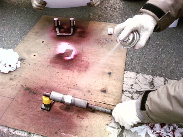 재료공학실험 | 비파괴검사 - 액체 침투 탐상 검사(Liquid Penetrant Testing) - undefined - 모든 영역 재료공학실험 | 비파괴검사 - 액체 침투 탐상 검사(Liquid Penetrant Testing) - undefined - 모든 영역