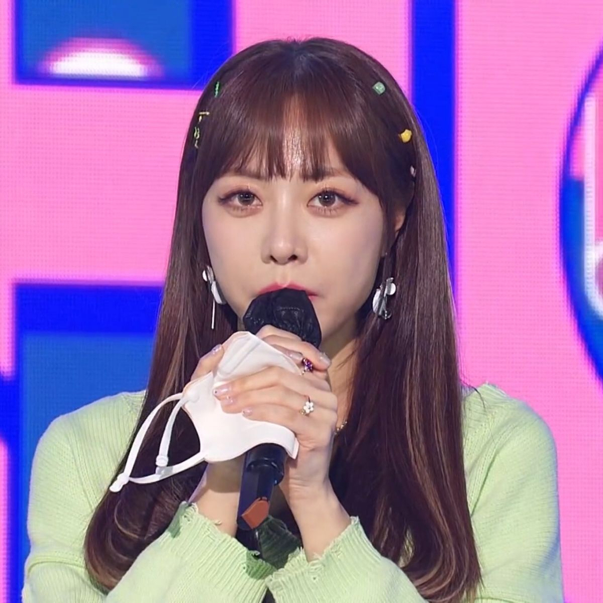 브레이브걸스 은지 나이 졸업사진 과거