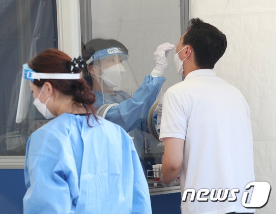  7월 15일 오늘 현재 코로나19 신규 확진자 1600명! 지역별 확진자 현황까지!