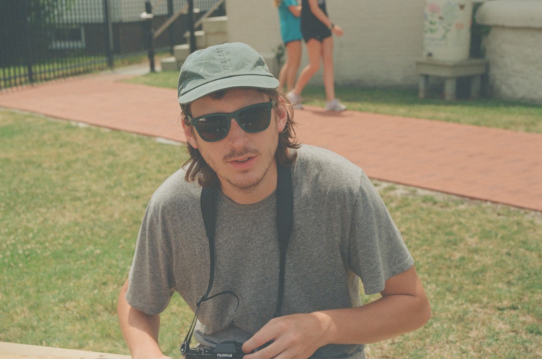 Sam Bong