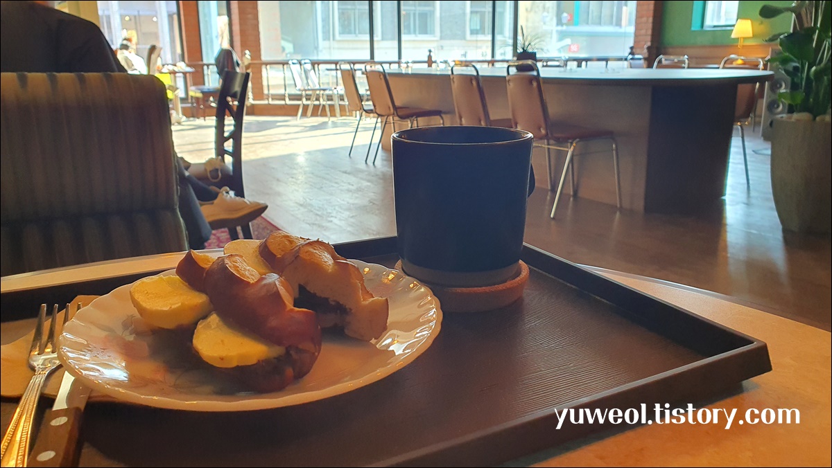  동인천 개항로 카페 이그니토 커피 컴퍼니(IGNITO COFFEE COMPANY)