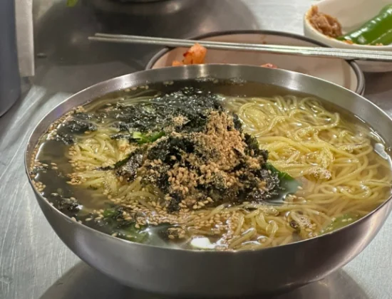 명신손칼국수