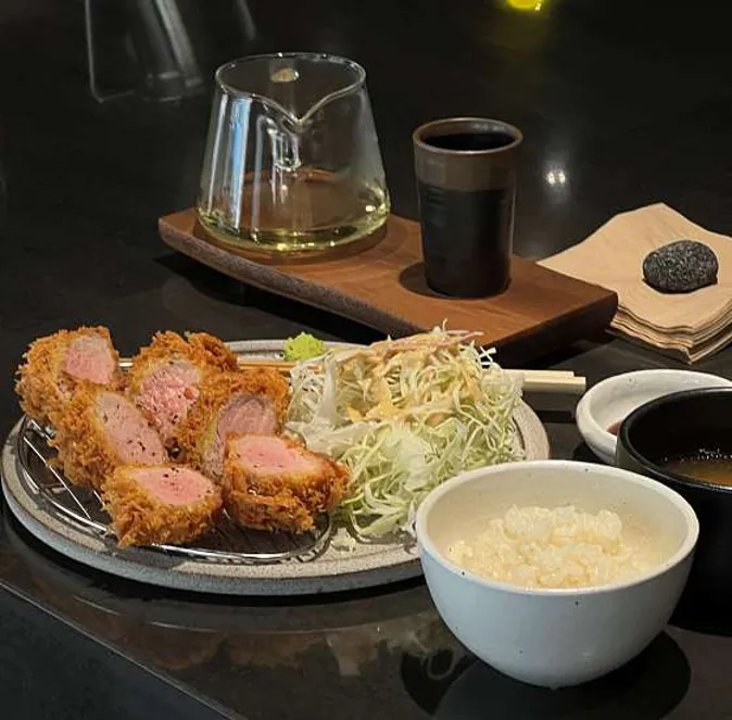 돈카츠창현