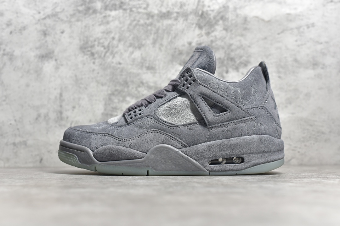  [NIKE x KAWS] 나이키 X 카우스 에어 조던4 레트로 쿨 그레이 COOL GREY 930155-003