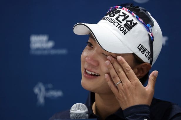 LPGA 9승 최나연 눈물의 은퇴 VIDEO: LYDIA KO CROWNED CHAMPION IN REPUBLIC OF KOREA AT BMW LADIES CHAMPIONSHIP