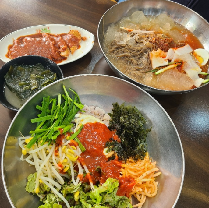 왕세숫대야냉면 이미지