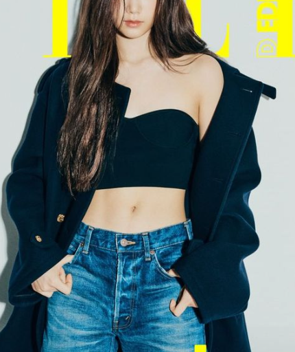  르세라핌 김채원 글래머 / 르세라핌 데뷔 다큐 카즈하 사쿠라(영상) / 르세라핌 엘르 2022년 09월 화보 사진