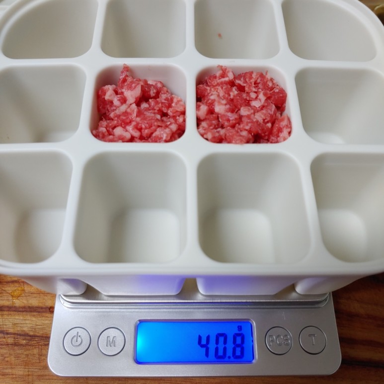 베이비브레자 얼리 베이비푸드 : 소고기떡 만들기 (삐삐119 이유식책 / 이유식 쇠고기 부분 / 등심 큐브 분할 / 블루마 베이비푸드 큐브)