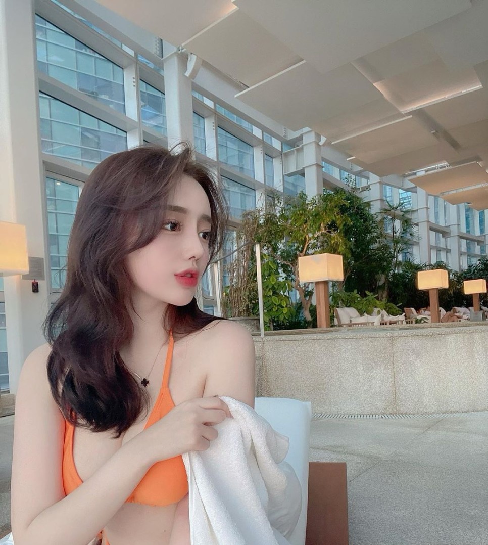 글래머 얼짱 교생 주블리