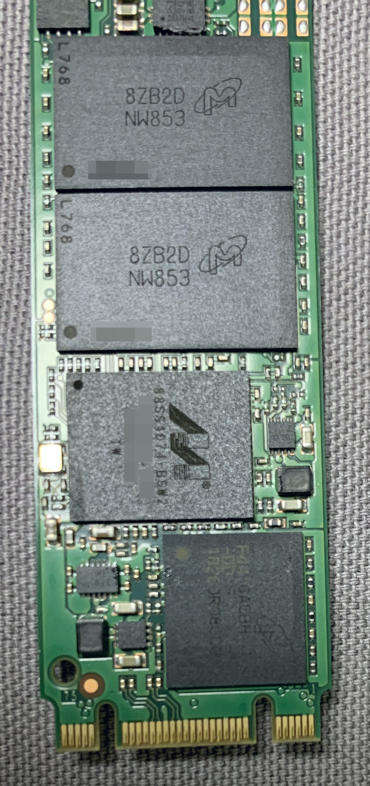 Micron 1100 M.2 256GB (MTFDDAV256TBN-1AR1ZABYY) PCB