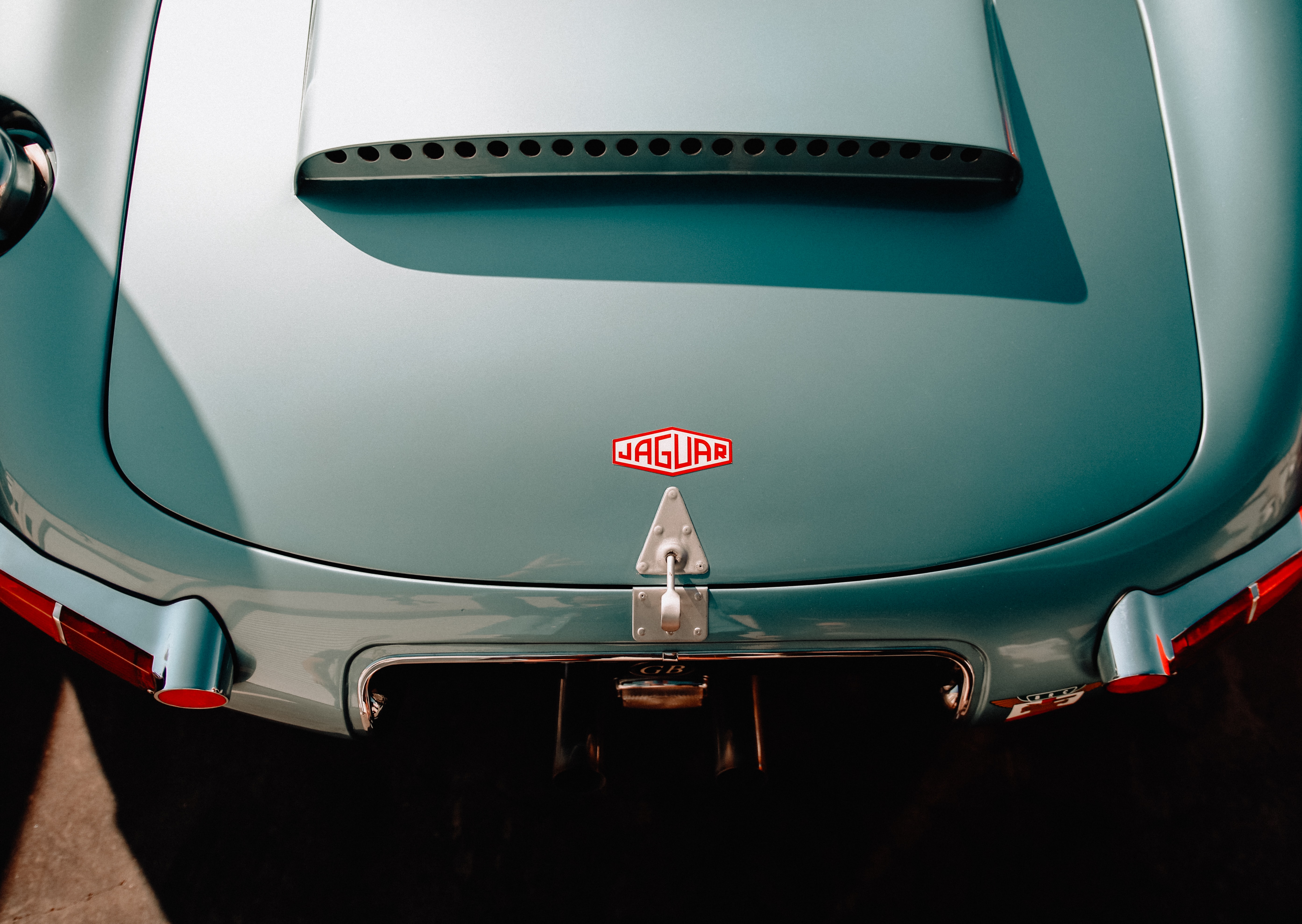  Exploring the World in Style with Jaguar Electric Vehicles