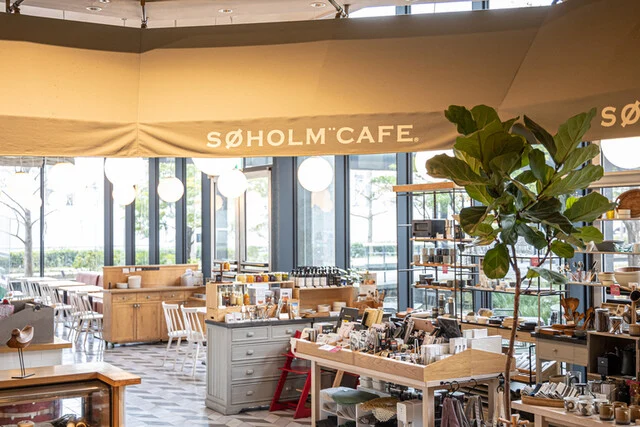Soholm cafe dining Umeda
