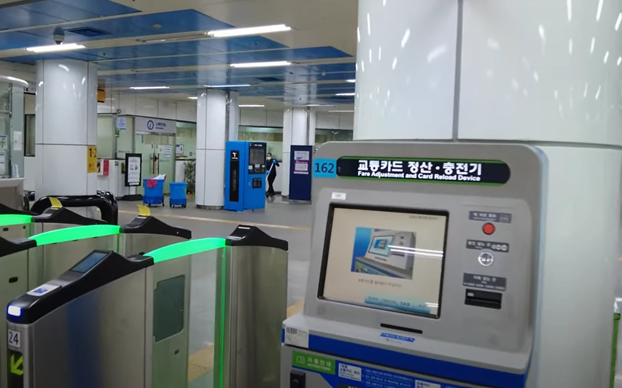 지하철 개찰구