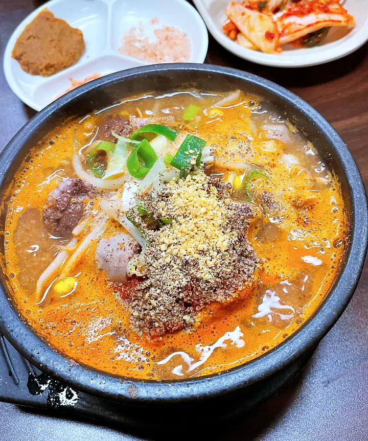 순대국밥 52년 노포 피순대 전골 순대국 수육 순창 맛집