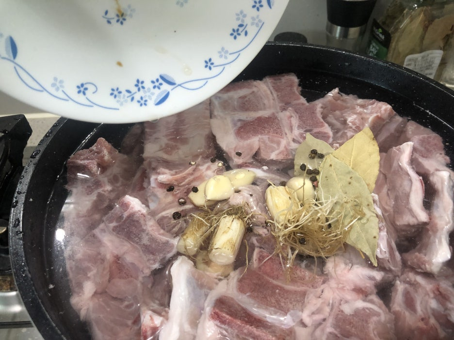 등뼈 이미지