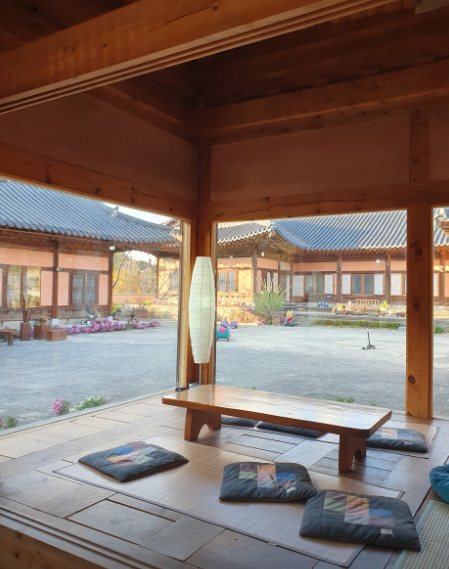 몽그리즈치즈카페