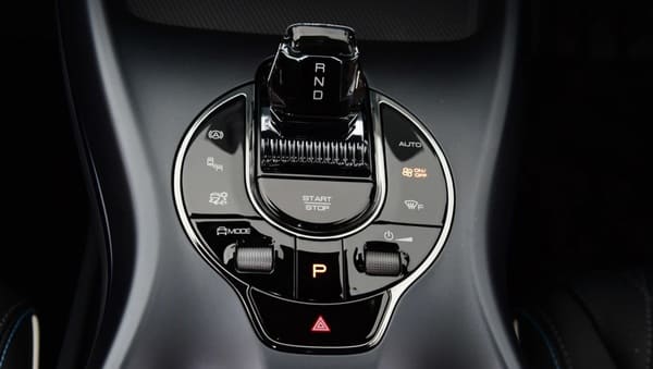 BYD 씰 기어 사진