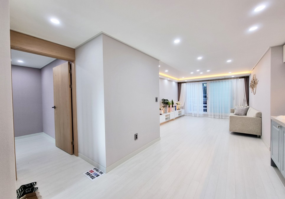 2룸, 3룸 대형테라스까지~ 성균관대역 도보권 수원 율전동 신축 빌라 1.5룸, 21