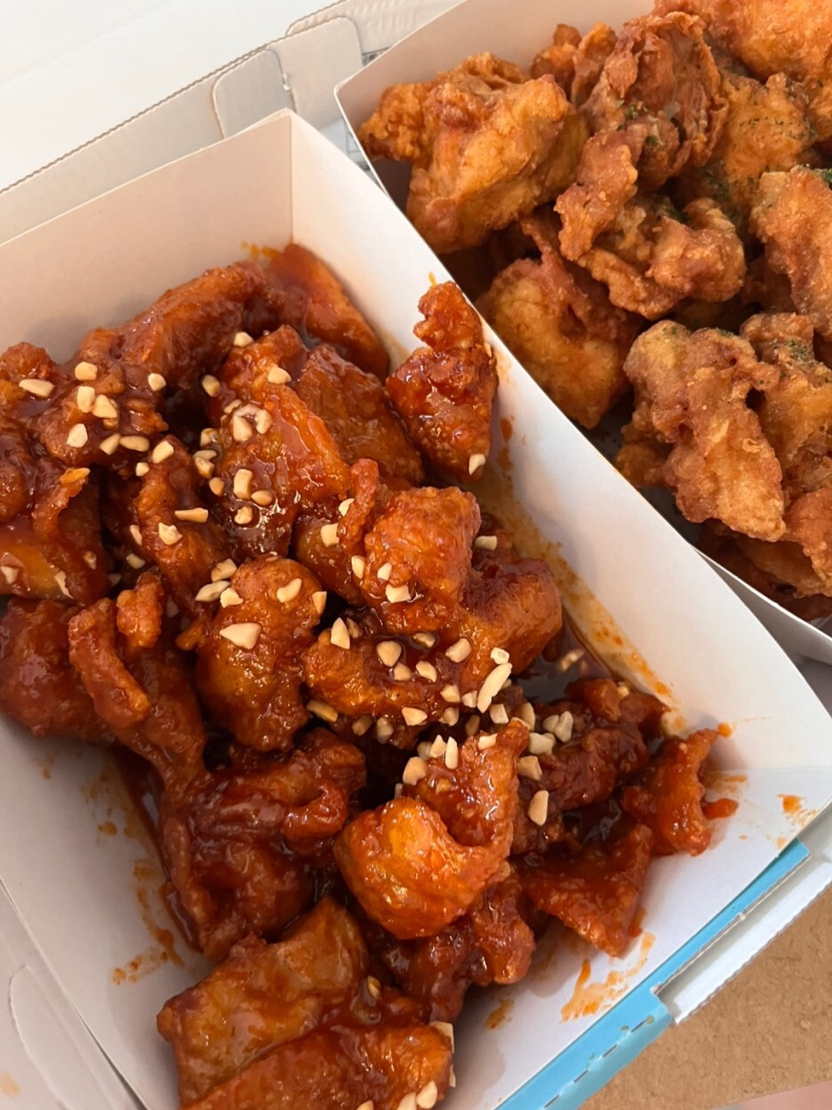 배통치킨 이미지