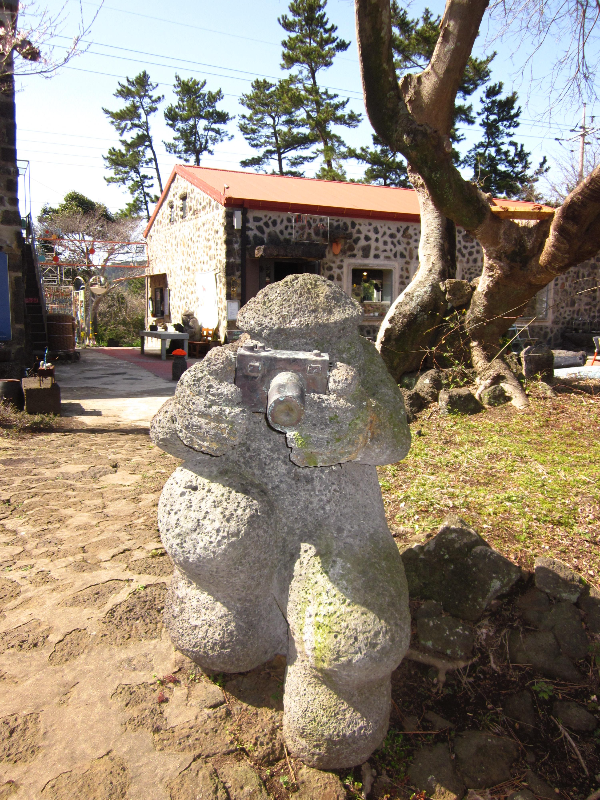 사진 찍으면서 돌하르방