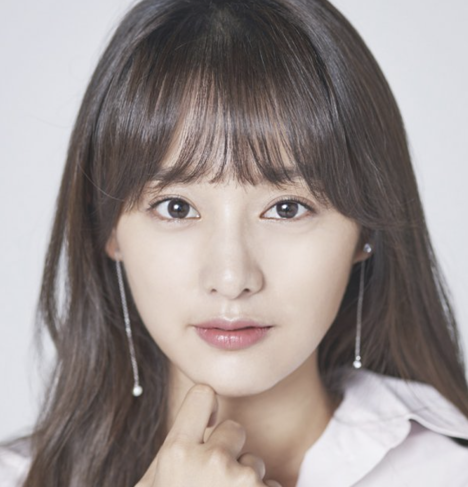  배우 김지원 프로필 정보 - 나이 데뷔 작품 활동 학력 인스타그램 MBTI 등