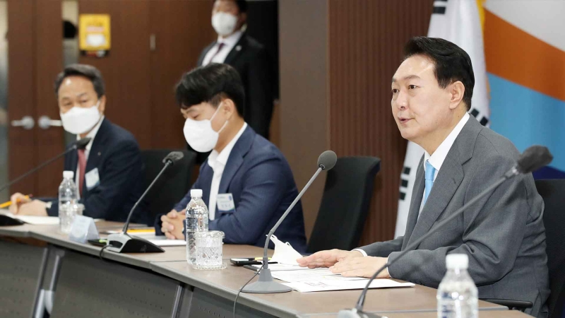  빚 갚으면 호구?..대출원금 최대 90% 탕감 추진 '역차별 논란'