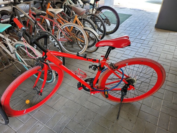 솔로7-하이브리드-700c-빨강자전거입니다