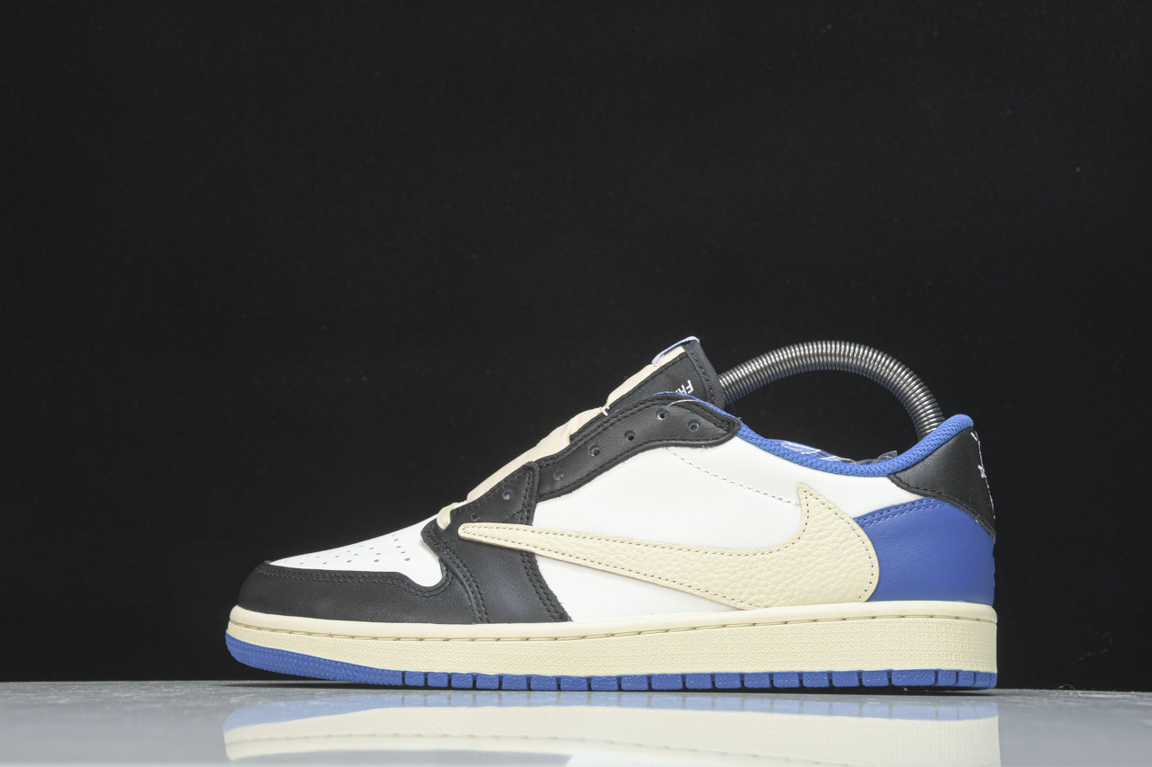  [NIKE x TRAVIS SCOTT x FRAGMENT] LJR 나이키 X 트래비스스캇 X 프라그먼트 에어 조던1 로우 OG DM7866-140